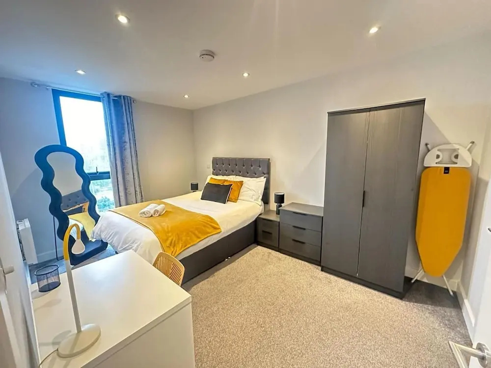 Salford City Retreat - 2 Bedroom Apartment