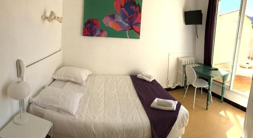 gallery_image_hidden_24