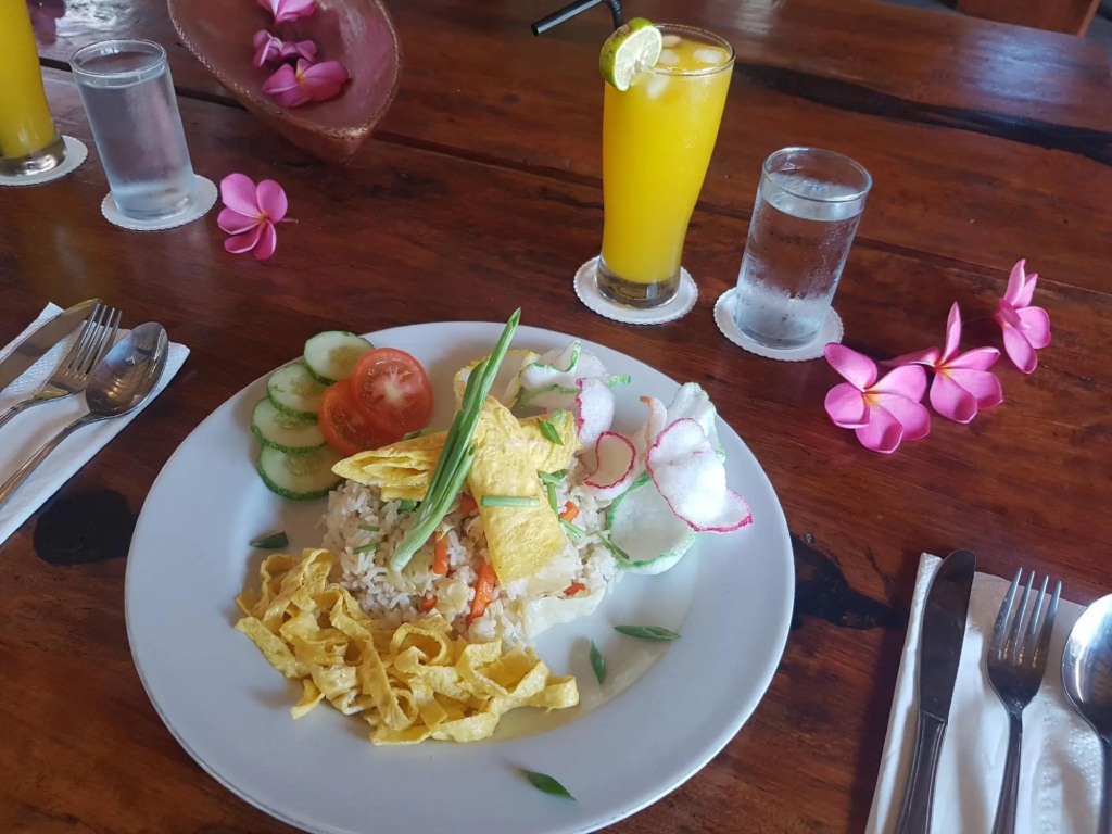 Food & Beverage
