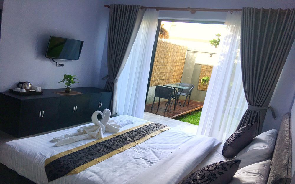 gallery_image_hidden_76