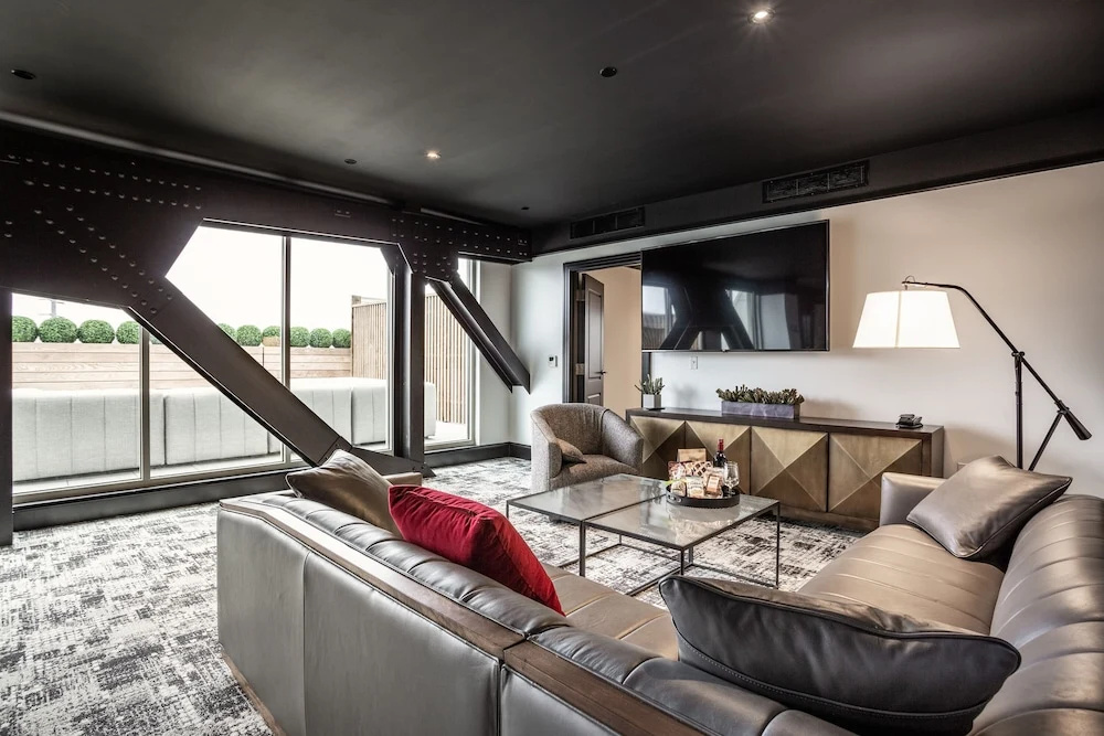 Standard Penthouse room with balcony