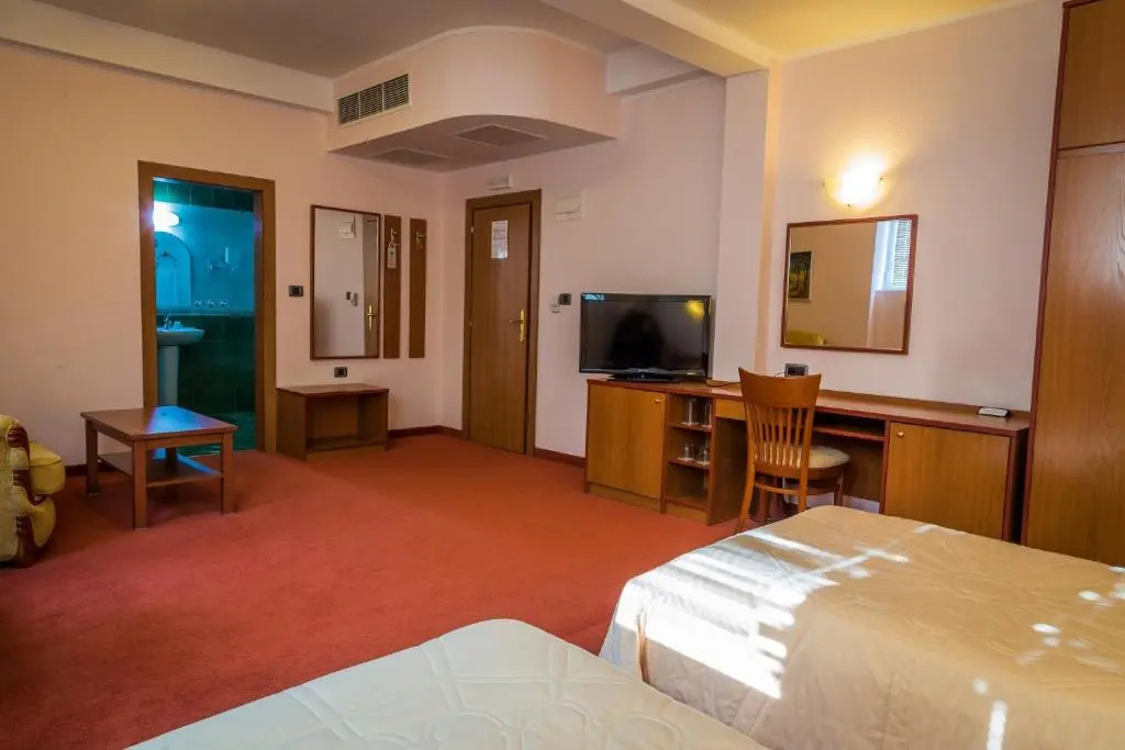Sevlievo Plaza - Chambres