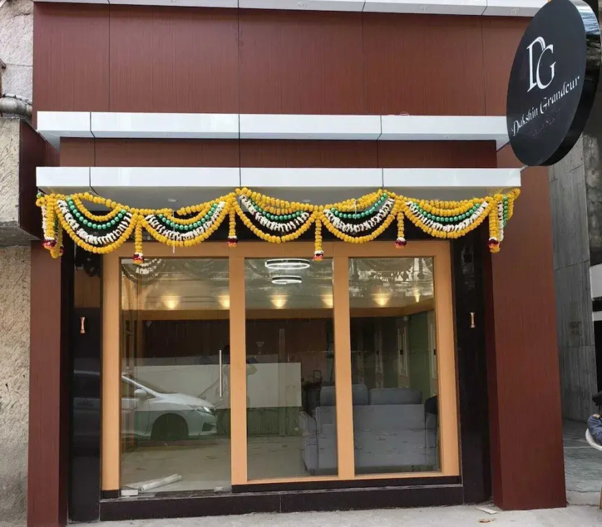 Hotel Dakshin Grandeur