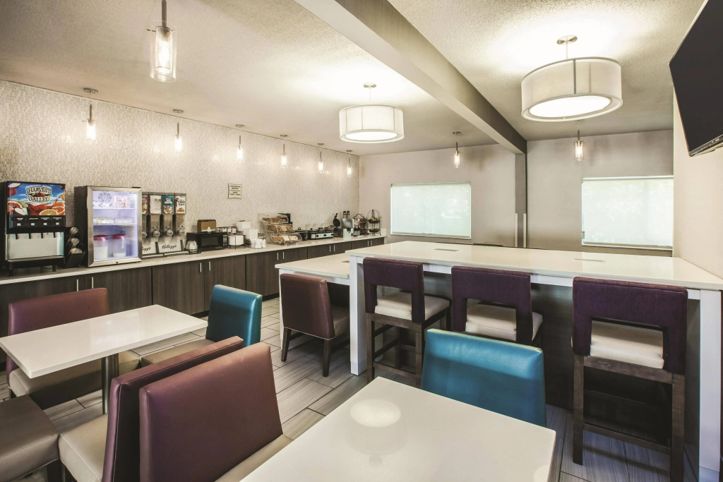 La Quinta Inn by Wyndham Indianapolis North at Pyramids - Général