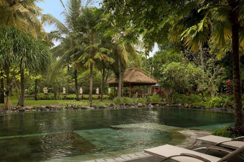 Segara Village Hotel