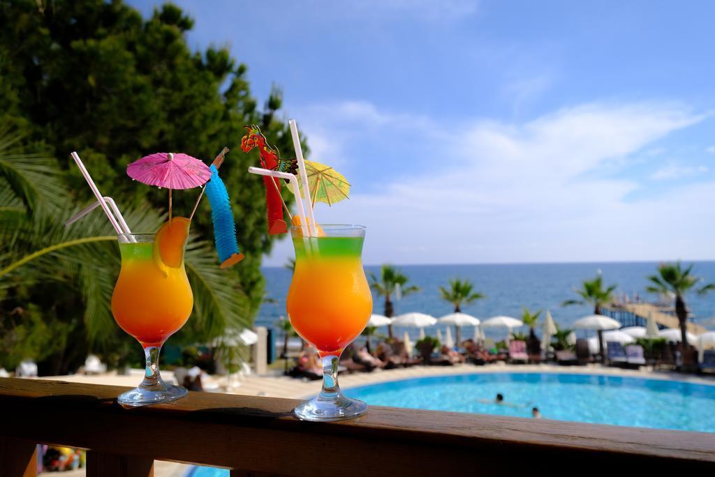 All inclusive гифка