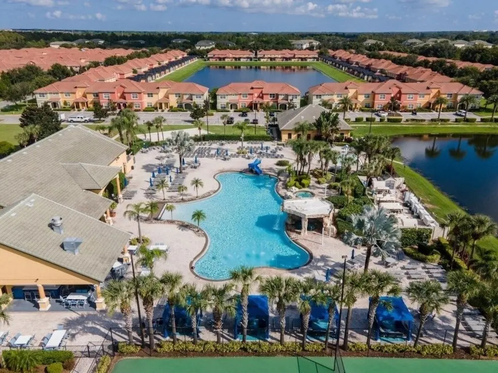Paradise Palms - 5 Bedroom Pool - 3500PP Home by RedAwning