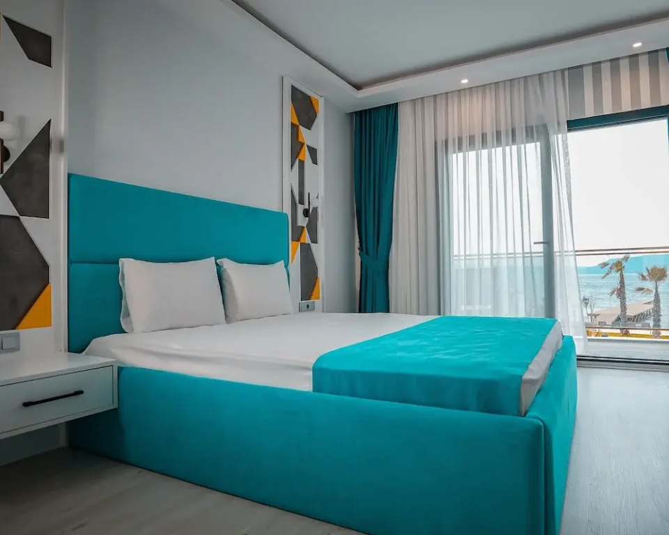 Superior Double room (full double bed)