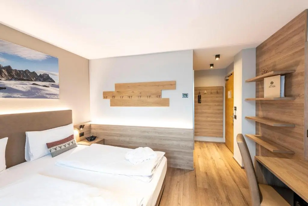 Economy room