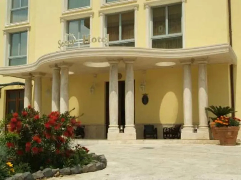 Hotel Seccy Boutique Art & Museum - Chambres