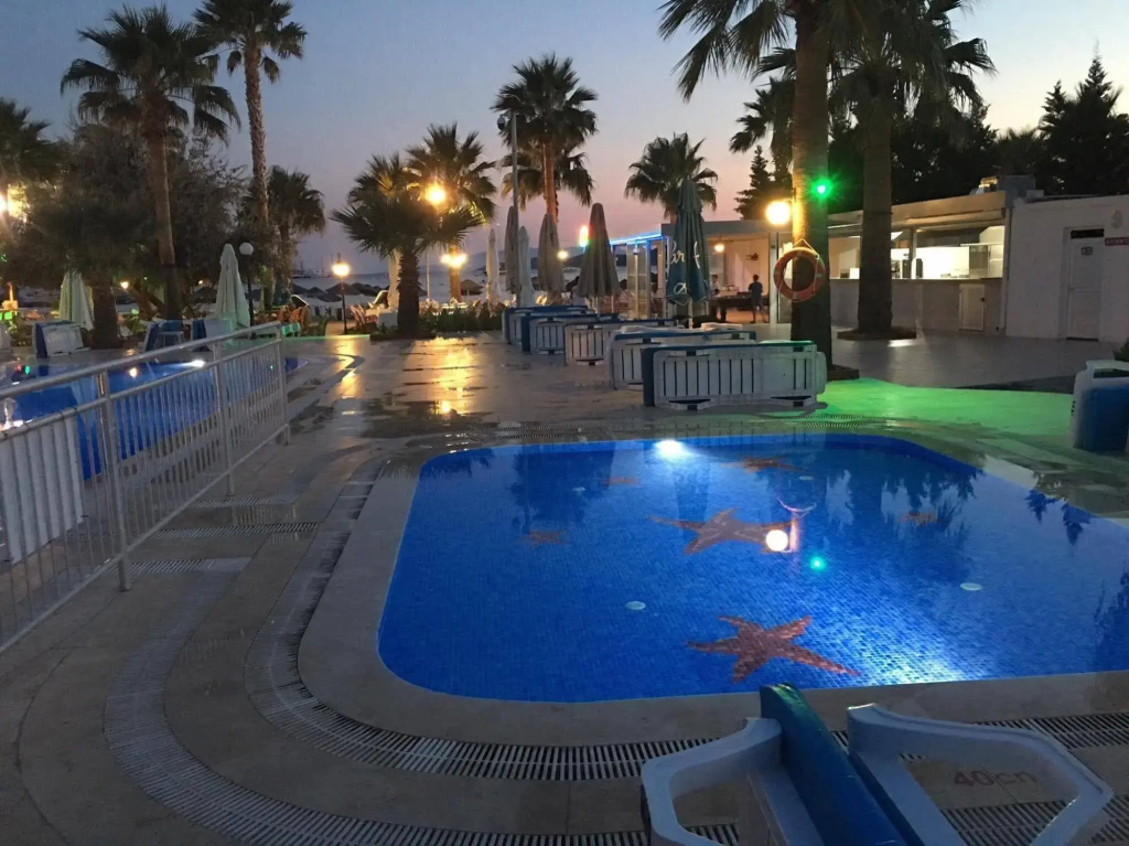 Hotel photo 11