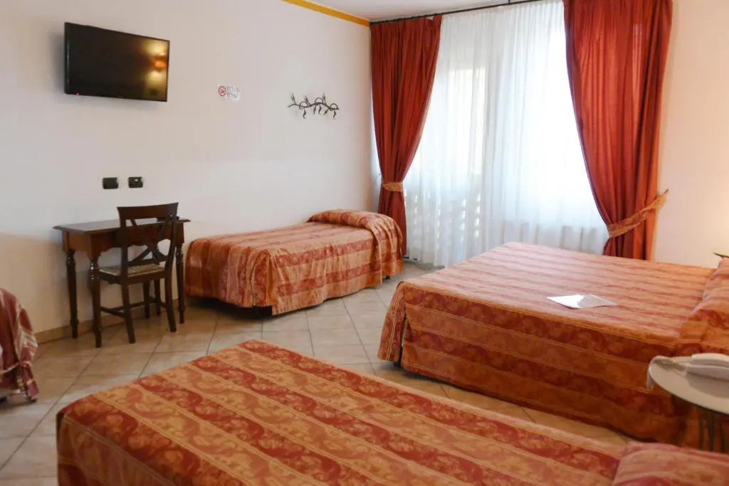Hotel Italia - Chambres