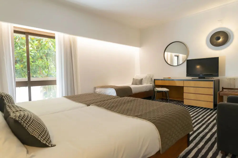 Standard Triple room with balcony