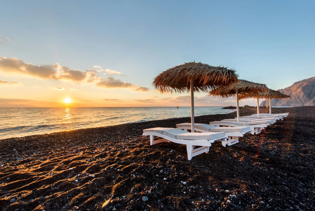 Beach & Waterfront
