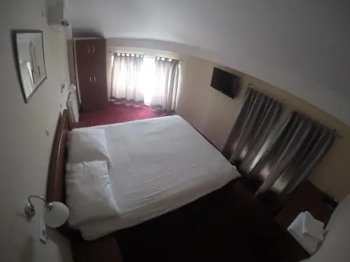 Hotel IN