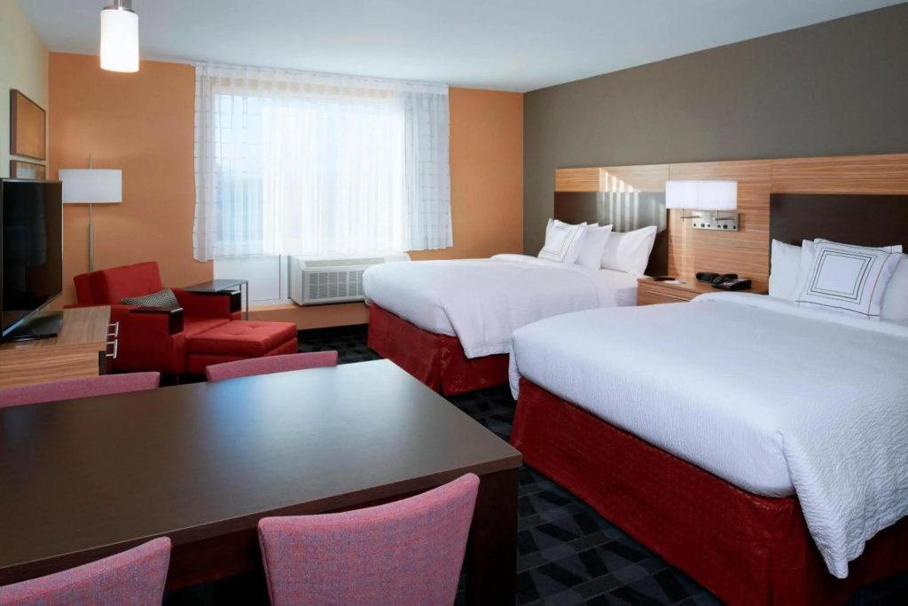 TownePlace Suites by Marriott Grand Rapids Airport - фото 20