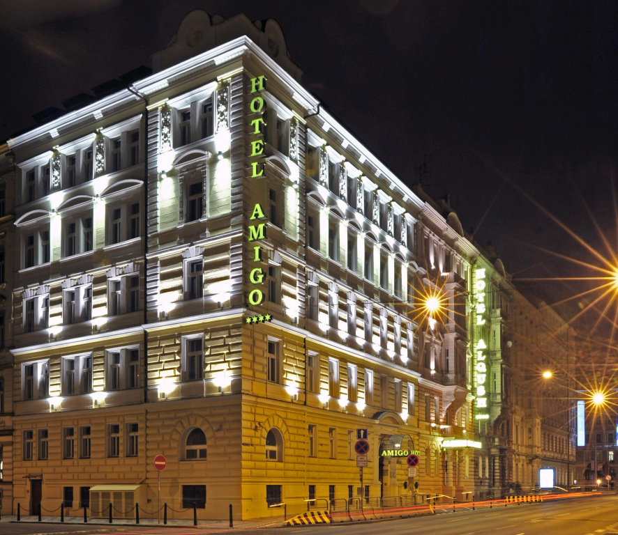 Amigo City Centre Hotel