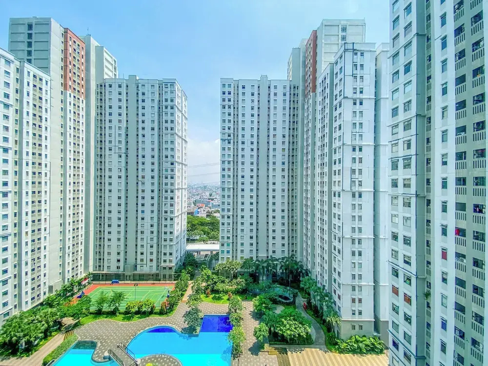 2Br Near Baywalk Mall At Green Bay Pluit Apartment