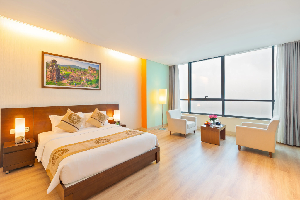 Grand Tourane Hotel — фото 4