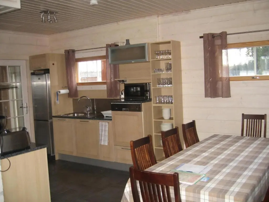 4 Bedrooms Villa