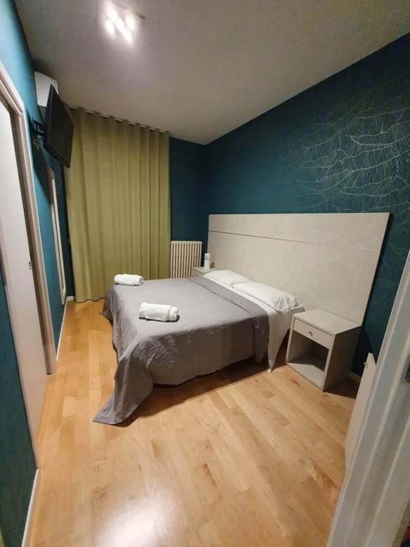 Standard Double room with balcony and with land view (full double bed)