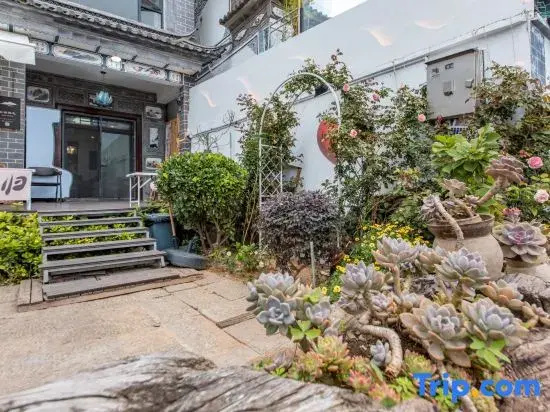 Heshun Hanzhai Homestay