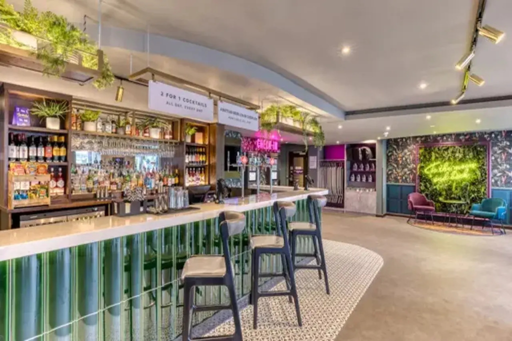 Premier Inn Poole North - Général