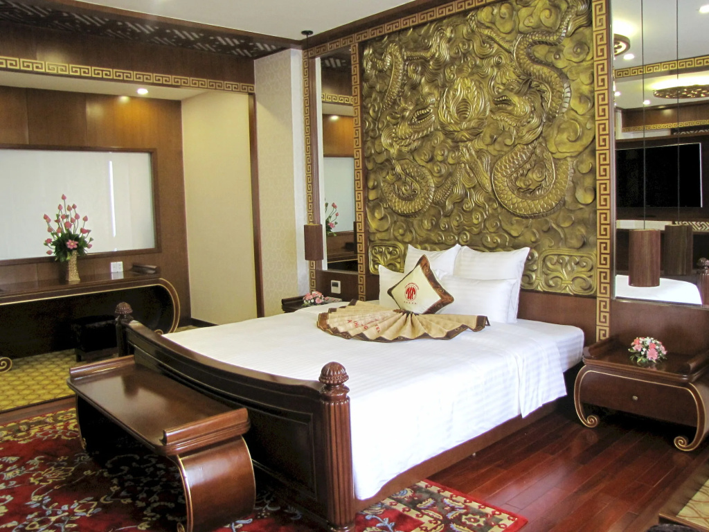 Tan Son Nhat Saigon Hotel — фото