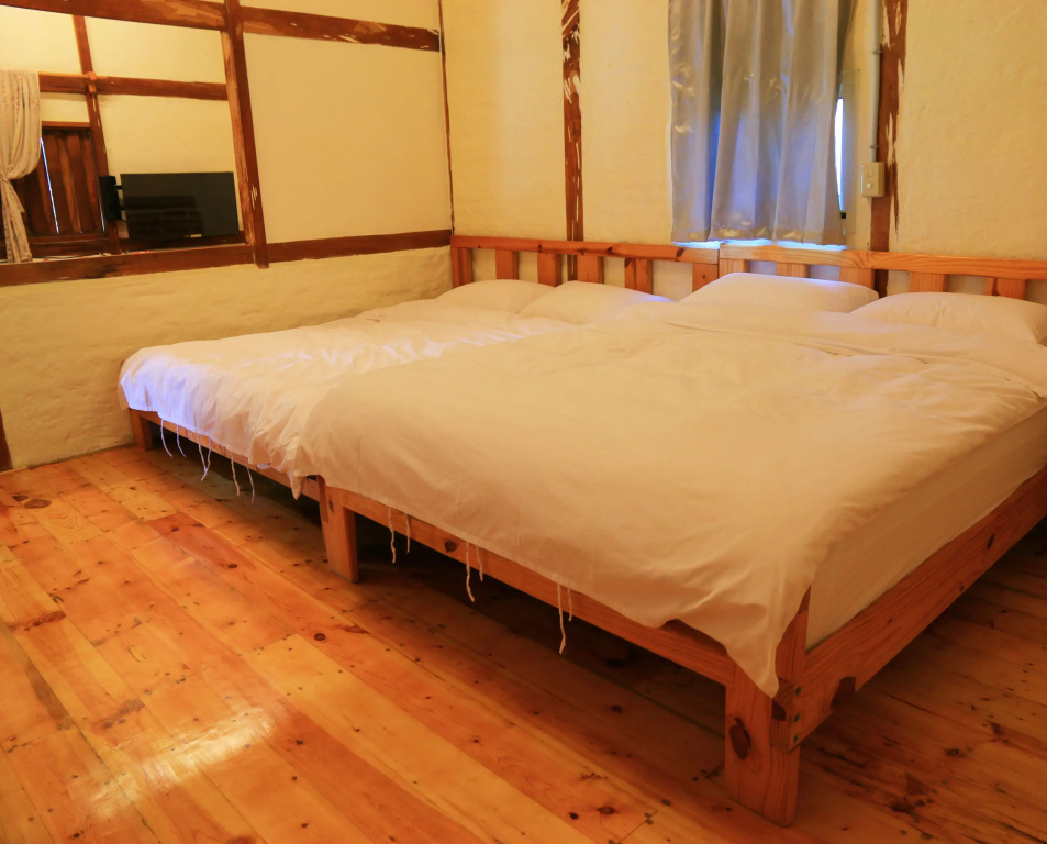 image url