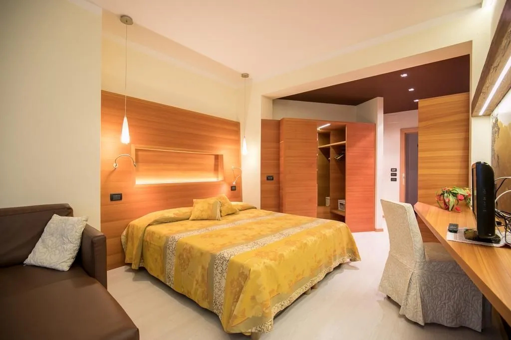 Hotel photo 15