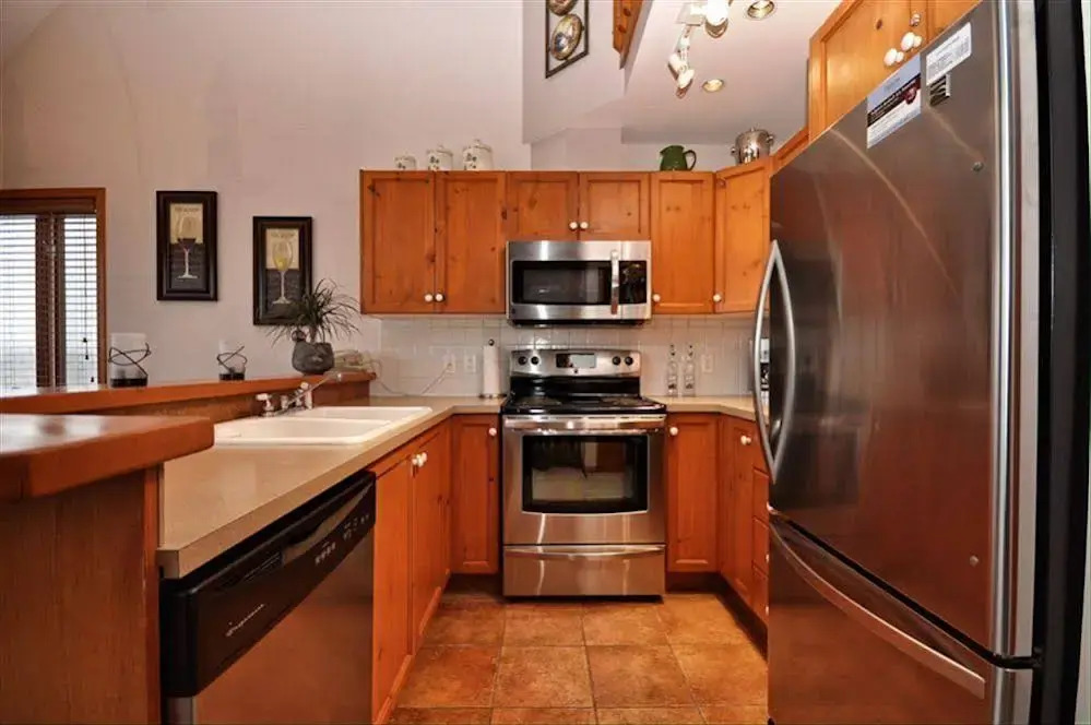 Pinoteau - фото 28