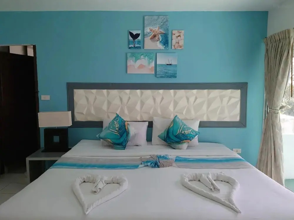 Номер Superior рядом с пляжем в On The Hill Karon Resort