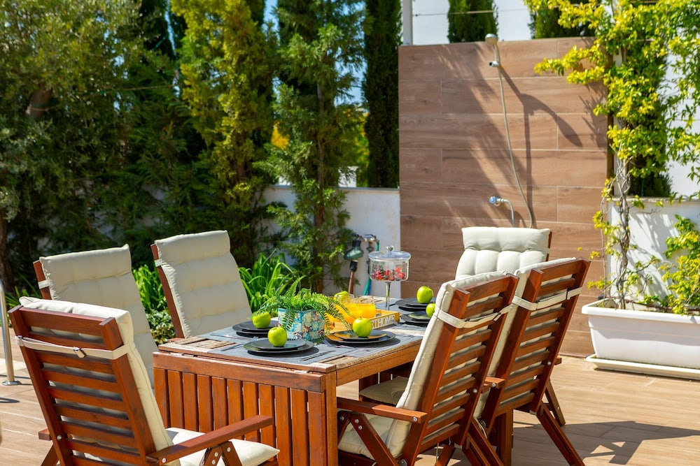 Napa Bay View Villa 2