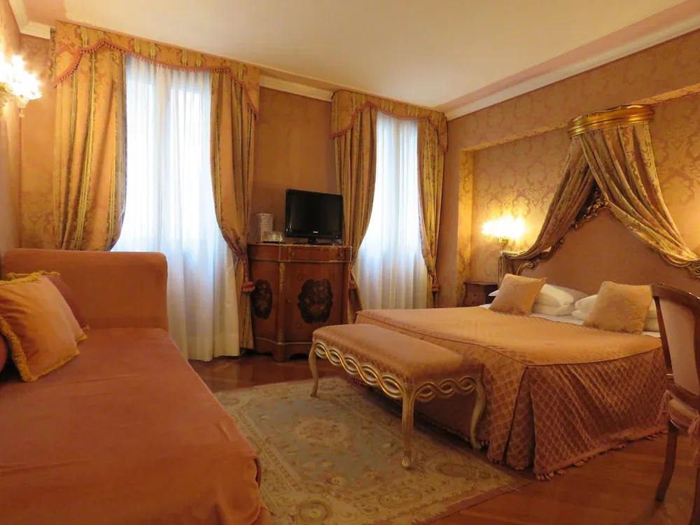 Prestige room