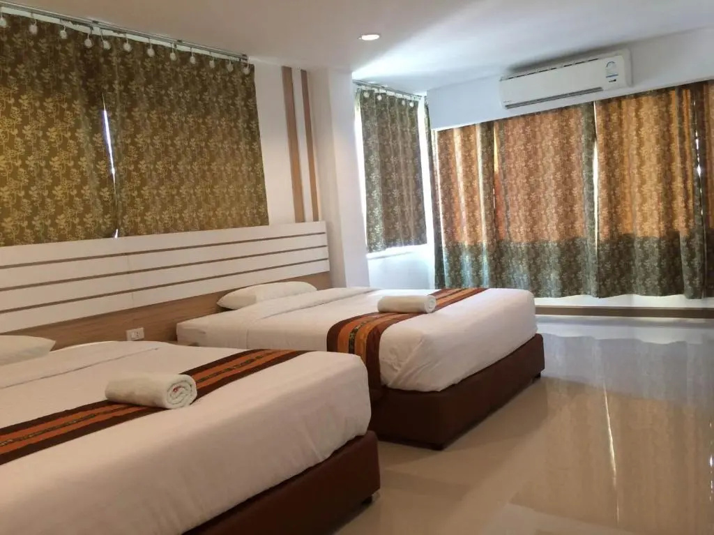 Standard Quadruple room