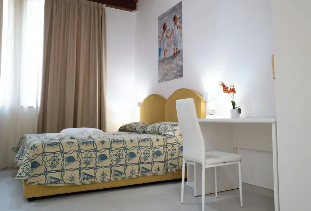 Bed in Dorm