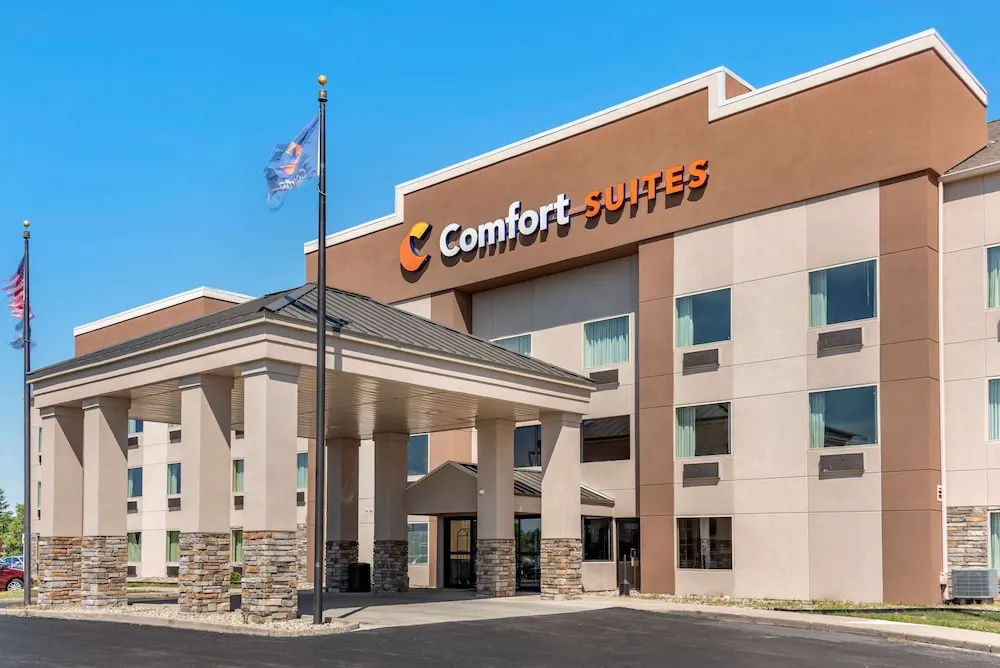 Comfort Suites South