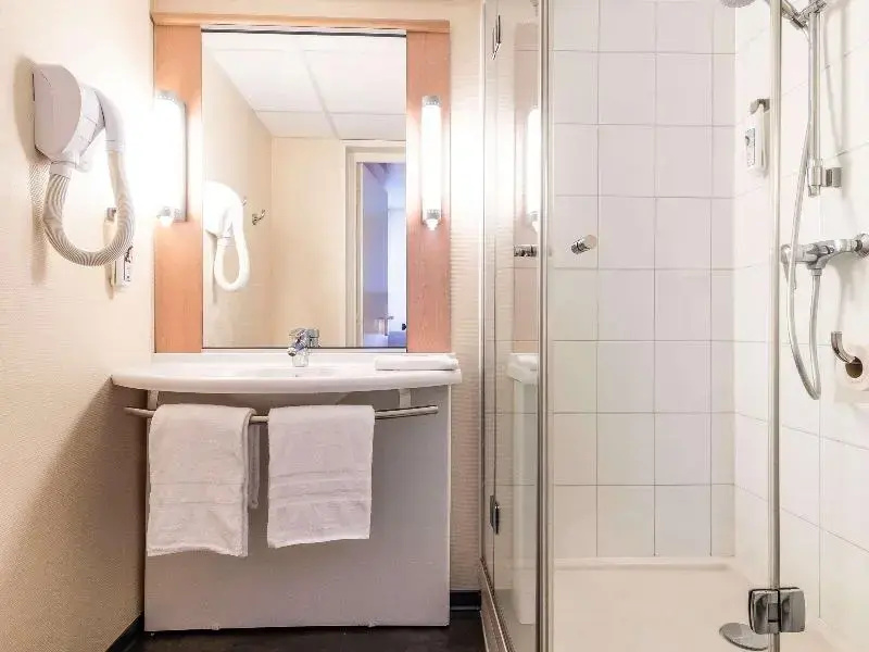 ibis Issoire - Chambres