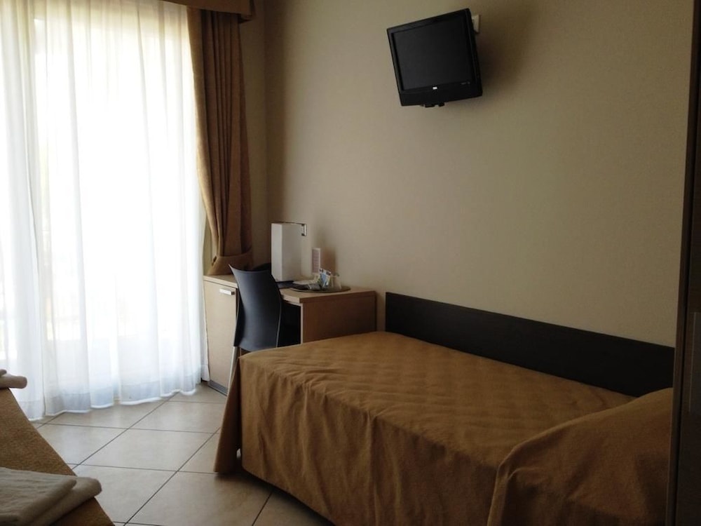 Hotel Lumin — 5