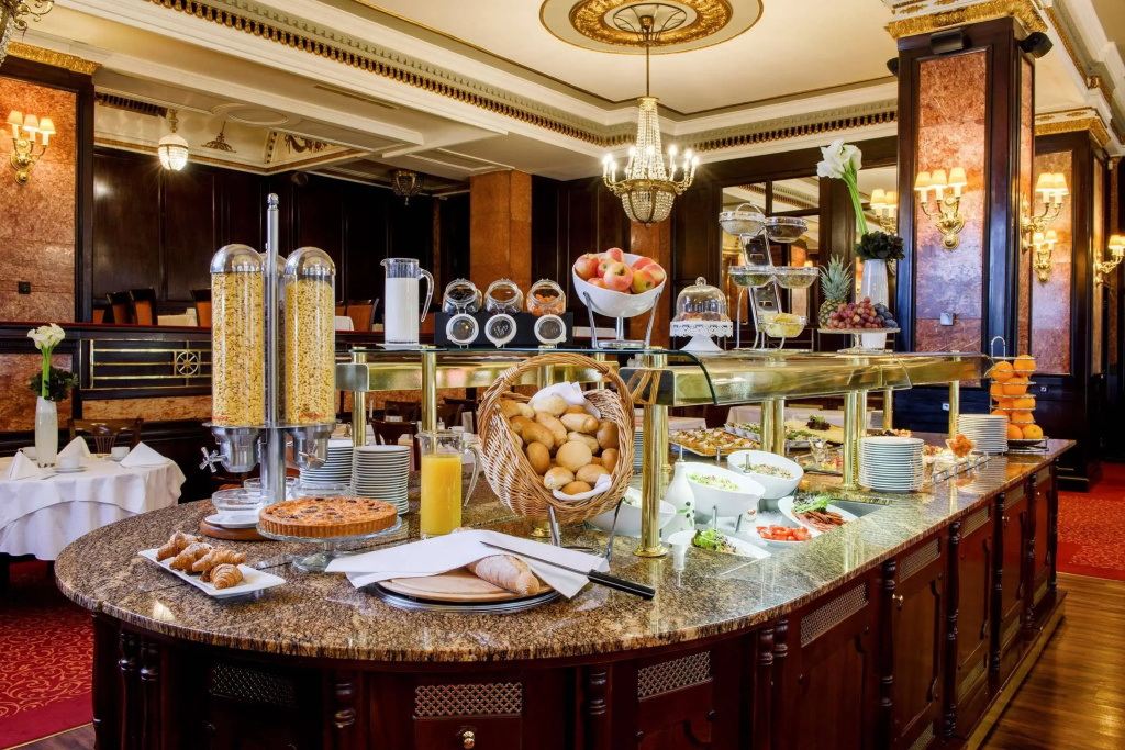 Danubius Hotel Astoria City Center - Général