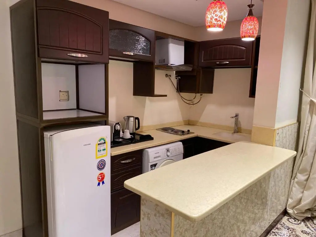 2 Bedrooms Apartment