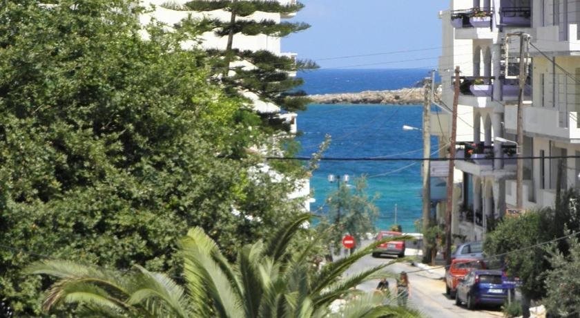 Beach & Waterfront