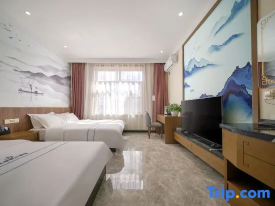 Luxury Family room