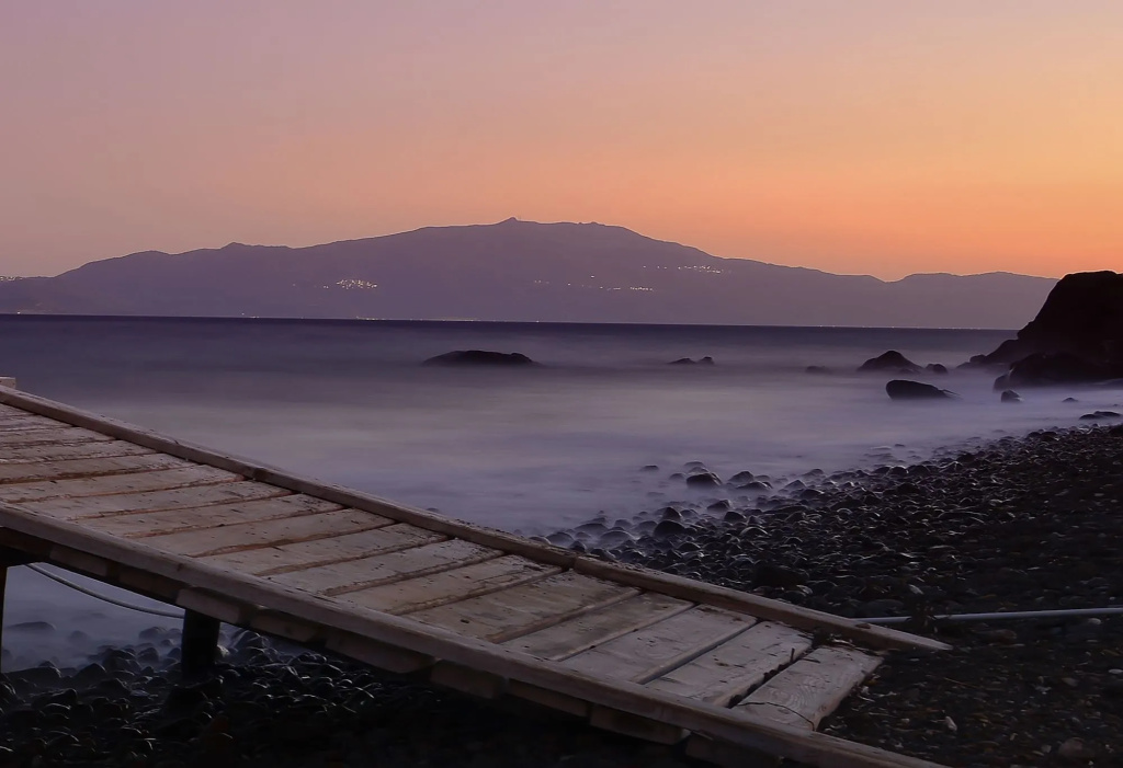 Beach & Waterfront