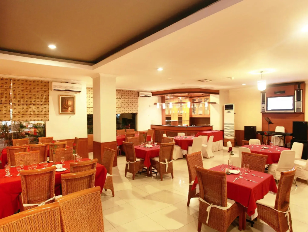 Horison Plaza Tegal - Général
