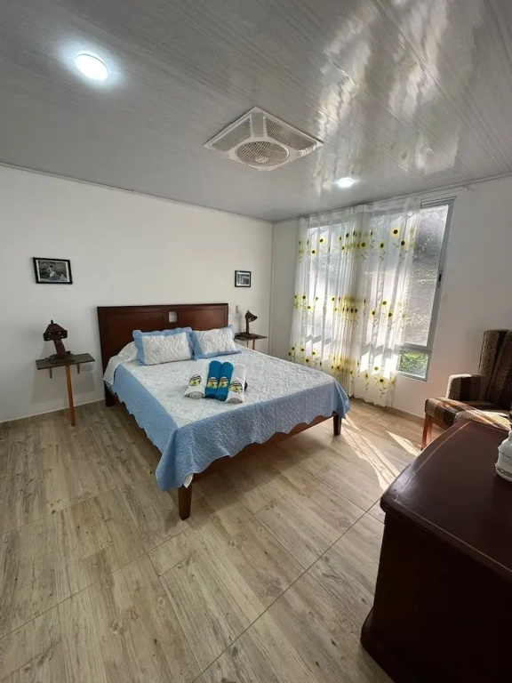 Standard Quadruple room with balcony and with mountain view