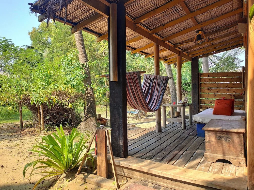 Double Bungalow with balcony and with view full double bed