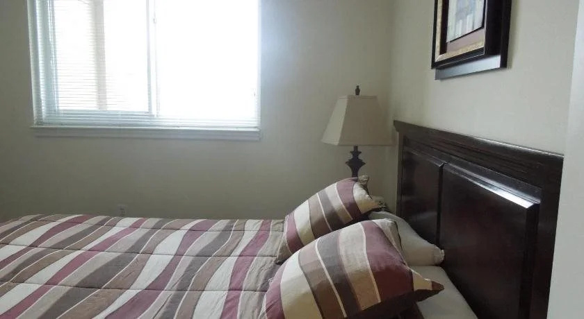 Crystal Quarters Furnished Apartments- Concord - Général