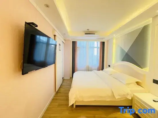 Madrigal hotel 47