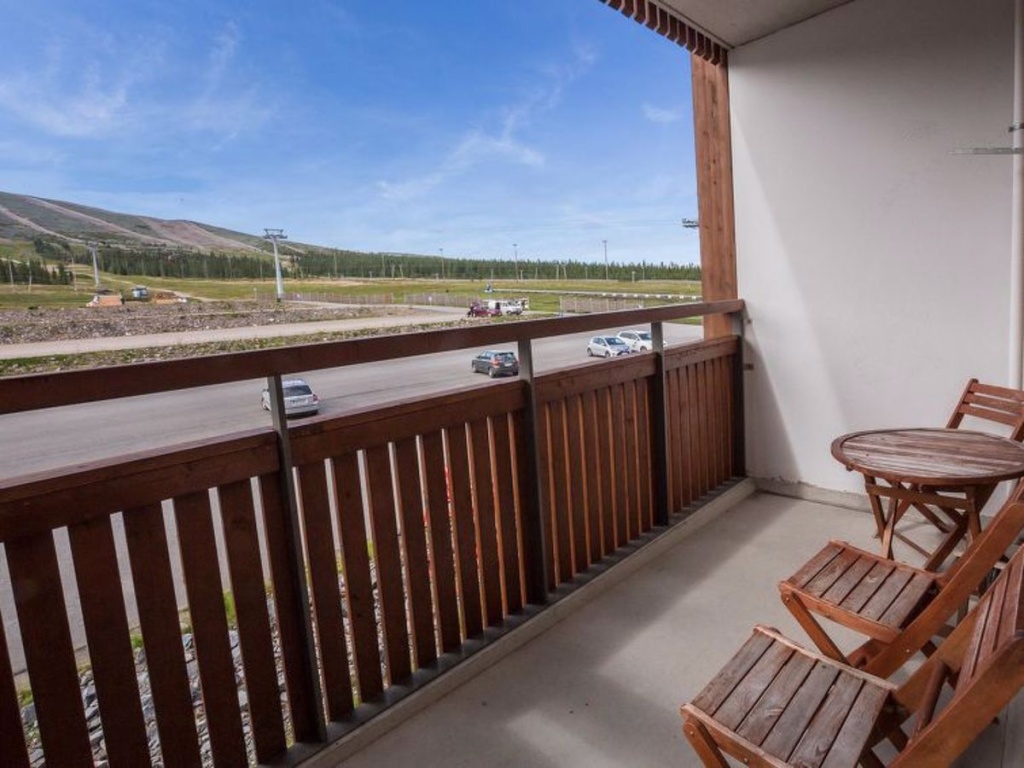 Balcony & Terrace